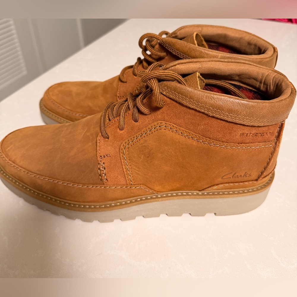 Clarks Men's Barnes Plain Comfort Oxfords Boots Size 12M Tan Leather Ortholite